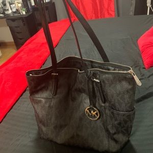 MK purse